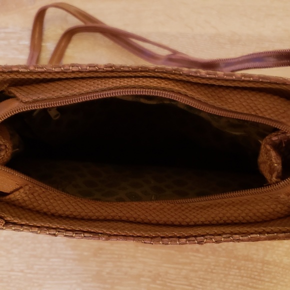 Trends Collection Brown Woven Purse - Picture 5 of 6